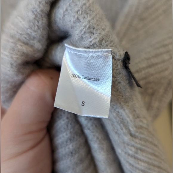 N.Peal London Street 100% Cashmere V-Neck Sweater in Gray Size Small - Picture 3 of 4
